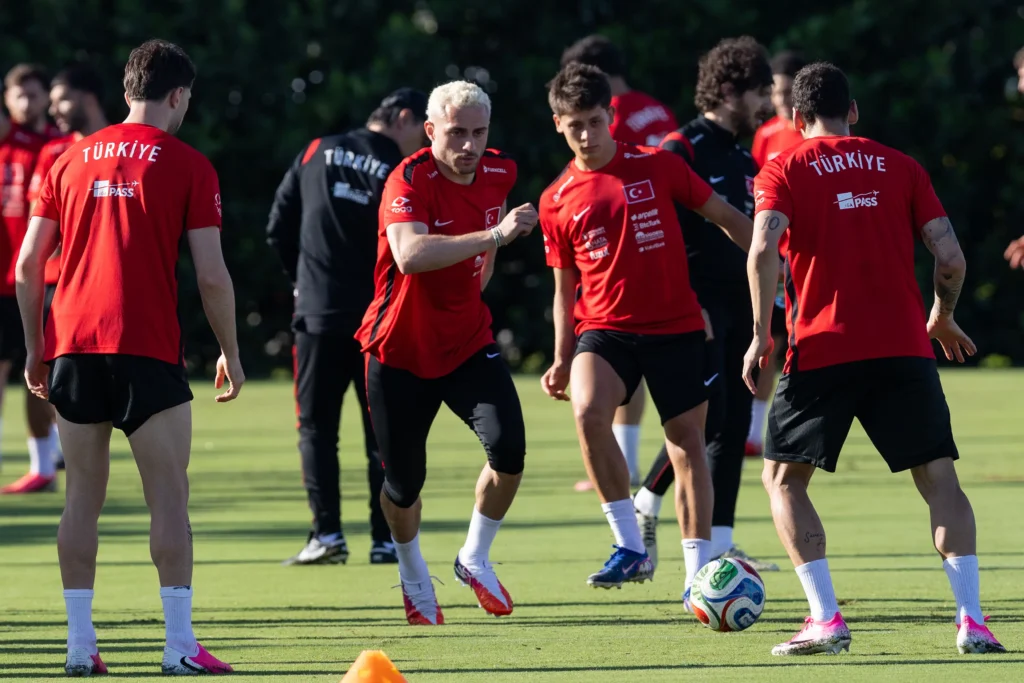 Socceroos to face two ‘Ballon d'Or winners' as Turkiye superstar 'causes a stir', US captain bemoans ‘pretty s**t' error